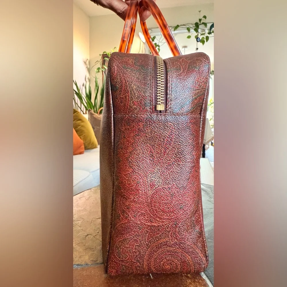 Vintage Etro Milano Handbag with Tortoiseshell  Handles. Classic‎ Paisley Print